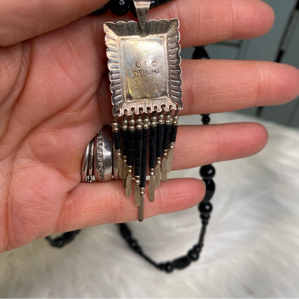 Vintage Q.T. Sterling Black Stone & Silver Bead Statement Necklace - Picture 6 of 8